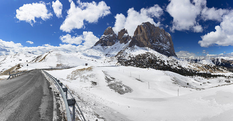 意大利Dolomites, Sella massif的阿尔卑斯公路